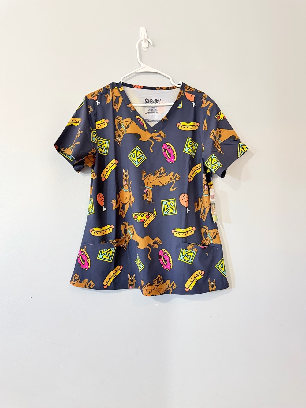 Women’s Scooby Doo Navy V-Neck Scrub Top